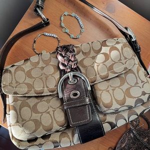 🎄SOLD🎄Y2K Vintage Coach Mini Shoulder Bag